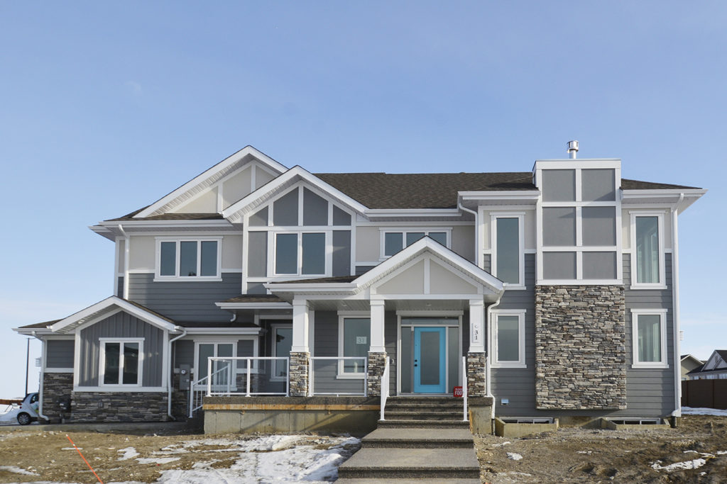 Jensen Lakes, St Albert Sarasota Homes